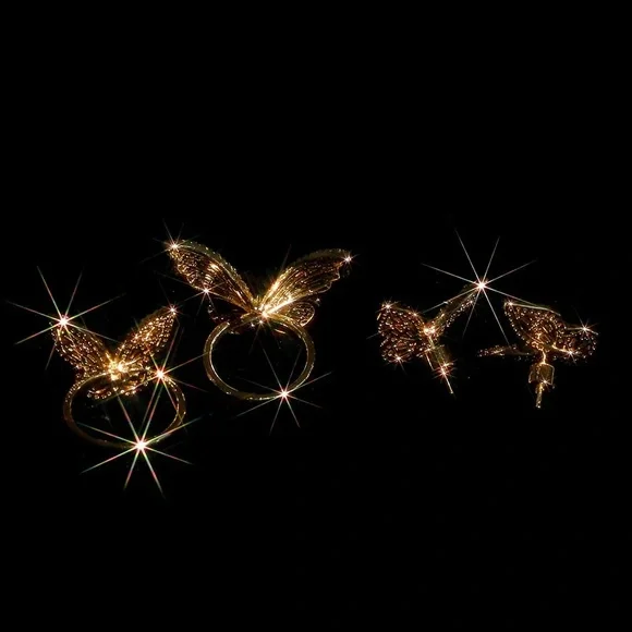 Butterfly crystal earrings and rings set 4pieces - Picture 3 of 8